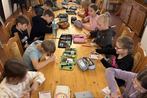 Adaptační den 4. třídy: Zábava a týmový duch v Gutské krčmě!